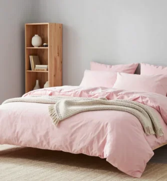 18 Soft Pink Bedding Ideas for Cozy Minimal Homes